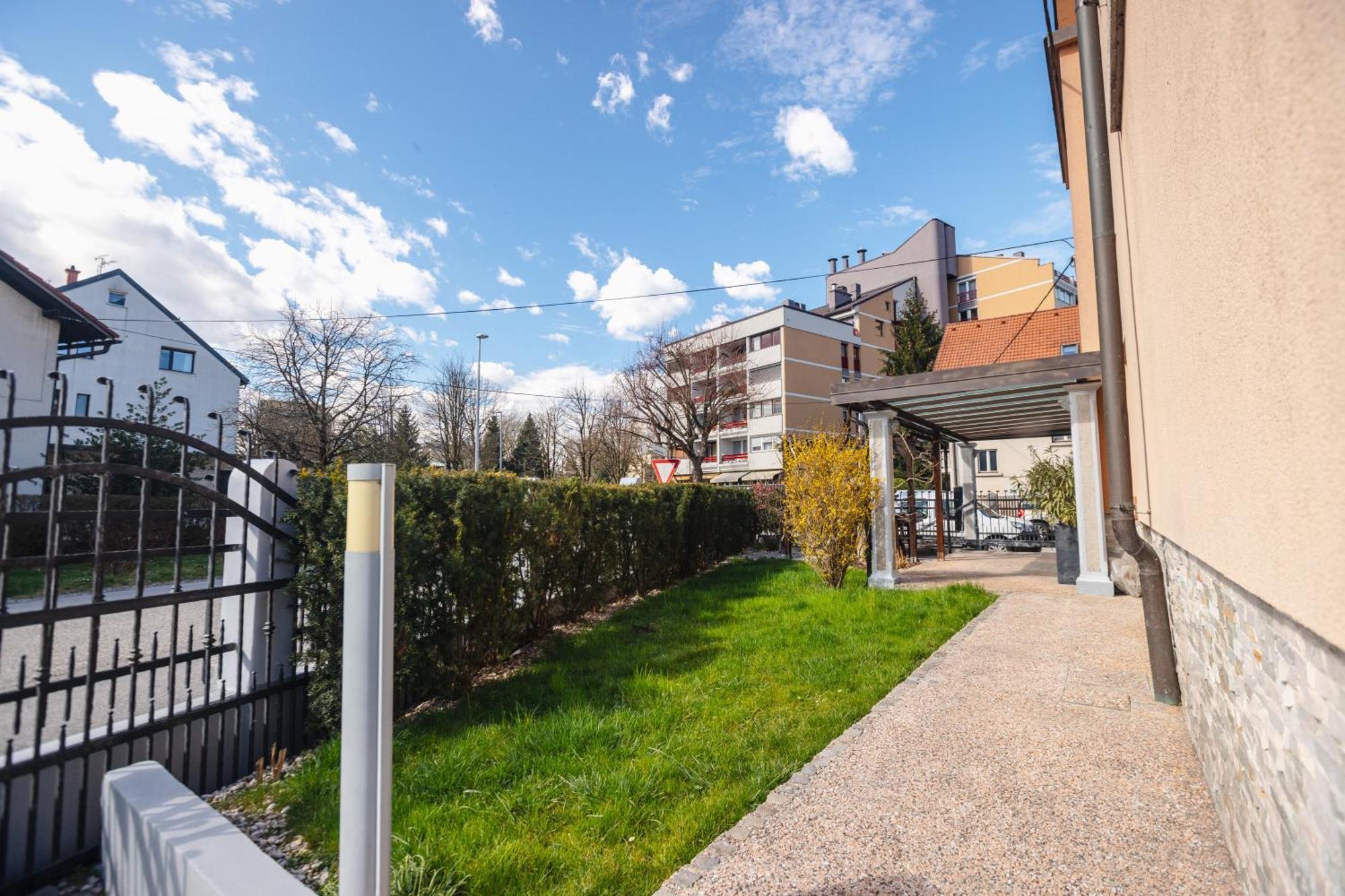 Vila Klara Apartments Ljubljana Dış mekan fotoğraf