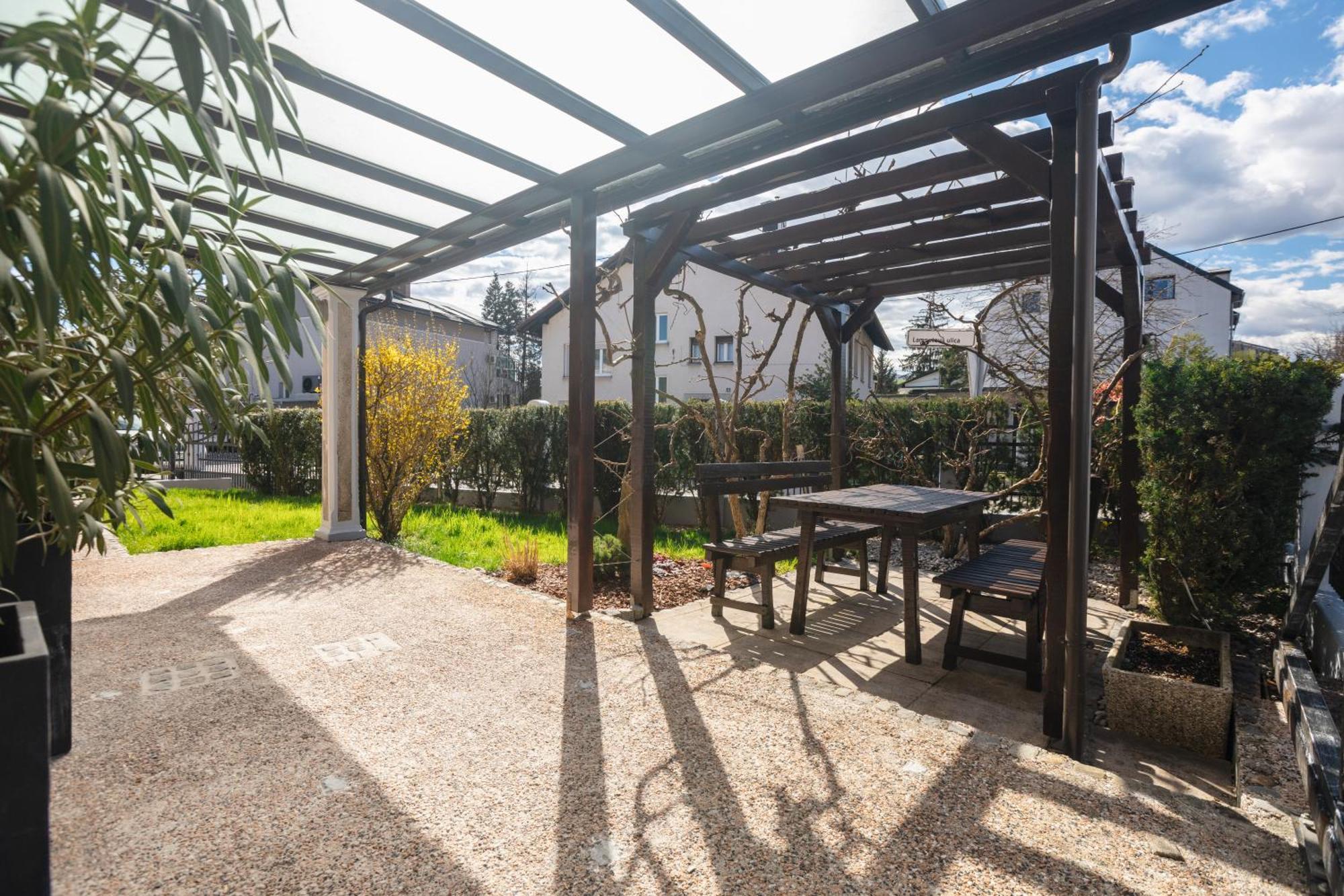 Vila Klara Apartments Ljubljana Dış mekan fotoğraf
