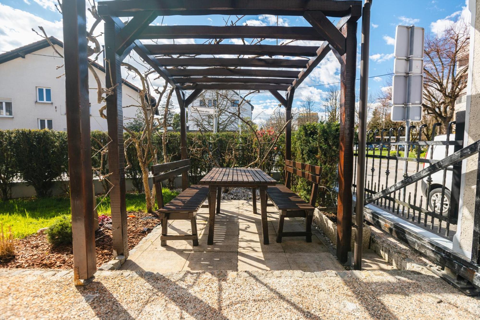 Vila Klara Apartments Ljubljana Dış mekan fotoğraf